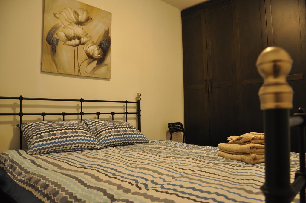 Isra Home Apartment Ben Gurion141 Bat Yam Eksteriør billede